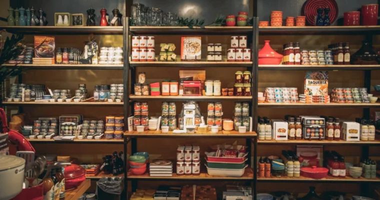 Trovare pantry in Whitefish, Montana