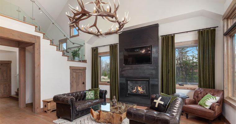 Inside the Lodge at Whitefish Lake with elegant and luxury living room